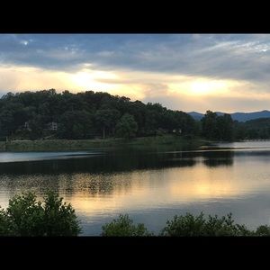 Meet your Posher, Michele